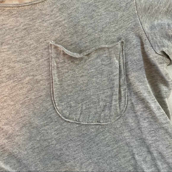 Hollister Gray Crop Top - Picture 6 of 6